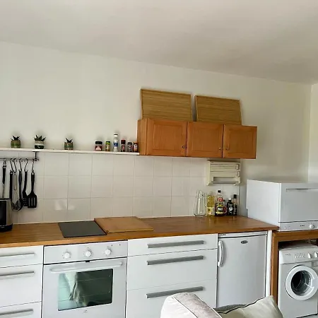 Pet-friendly Proche Apartment *