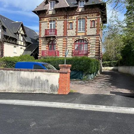 Pet-friendly Proche Apartment *