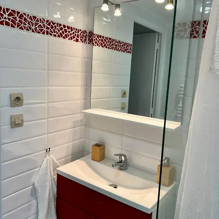 Pet-friendly Proche Apartment Houlgate